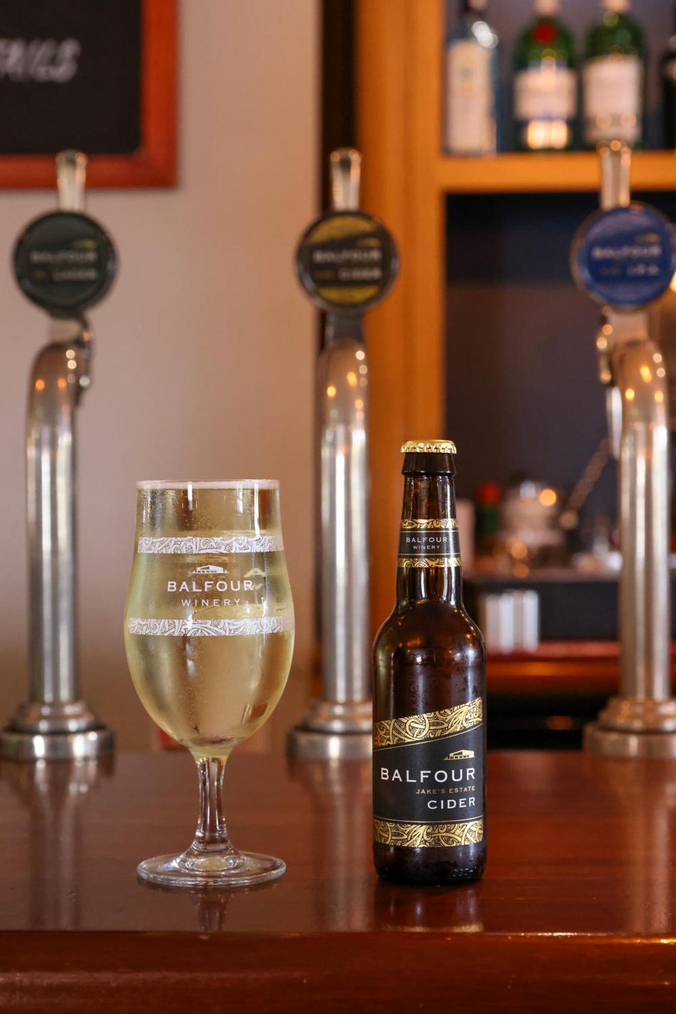The Goudhurst Inn Ngoại thất bức ảnh